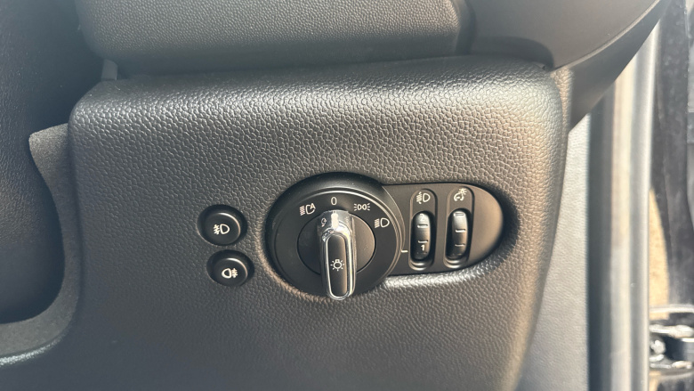 MINI Hatchback 2.0 Cooper S Sport II 5dr Auto Petrol Hatchback